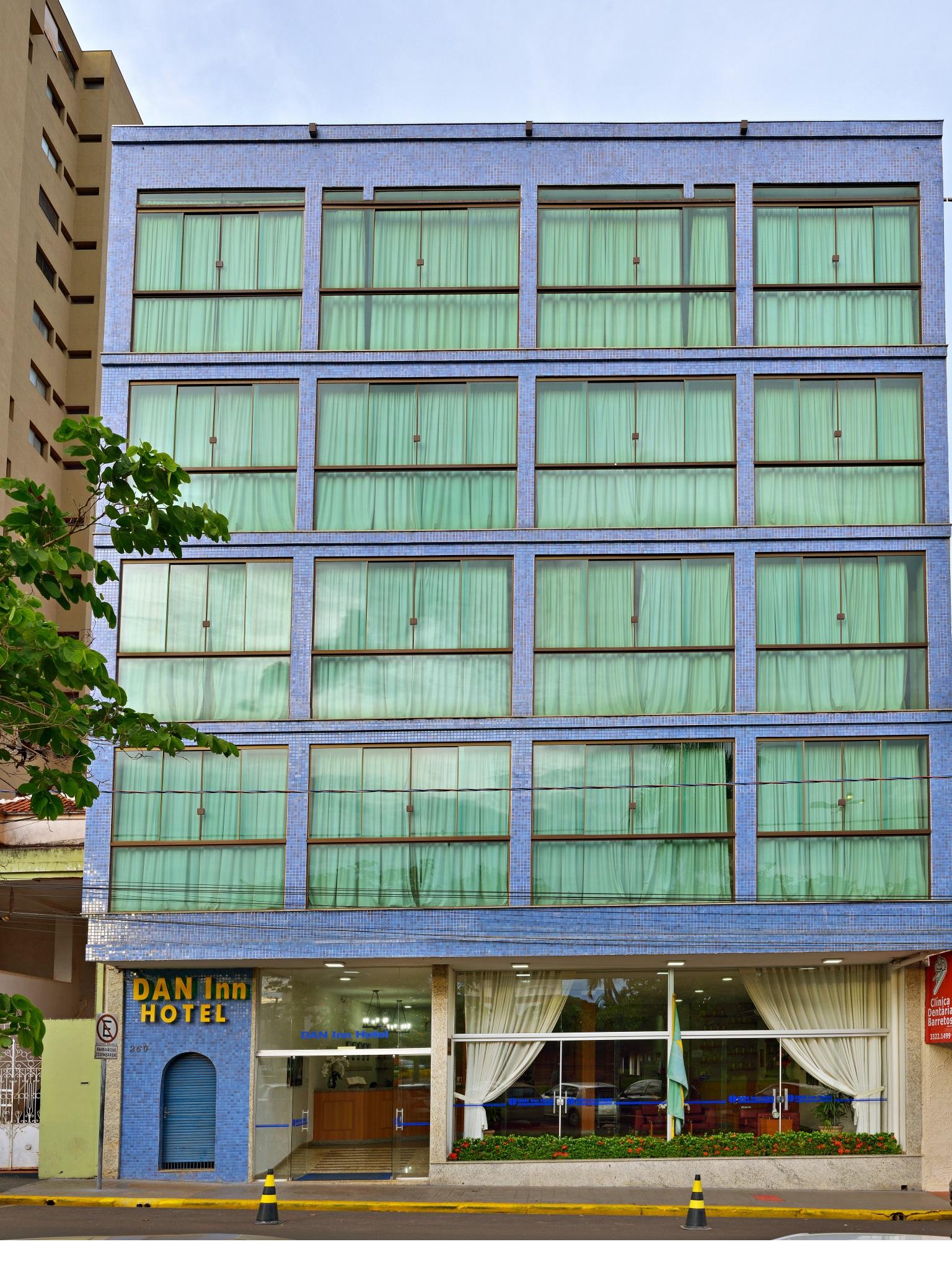 Hotel Dan Inn Barretos By Nacional Inn Zewnętrze zdjęcie