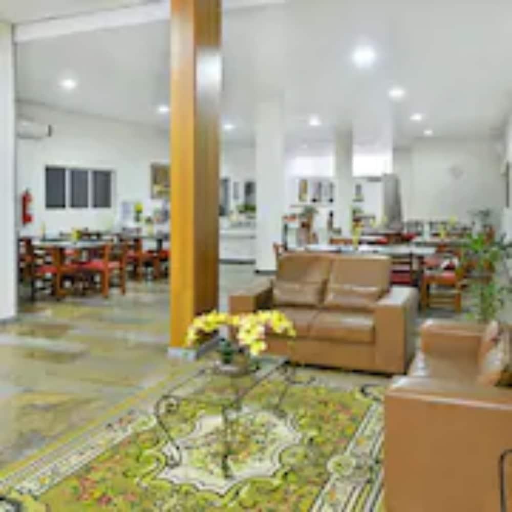 Hotel Dan Inn Barretos By Nacional Inn Zewnętrze zdjęcie