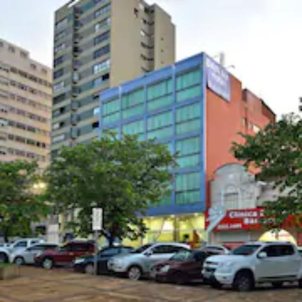 Hotel Dan Inn Barretos By Nacional Inn Zewnętrze zdjęcie
