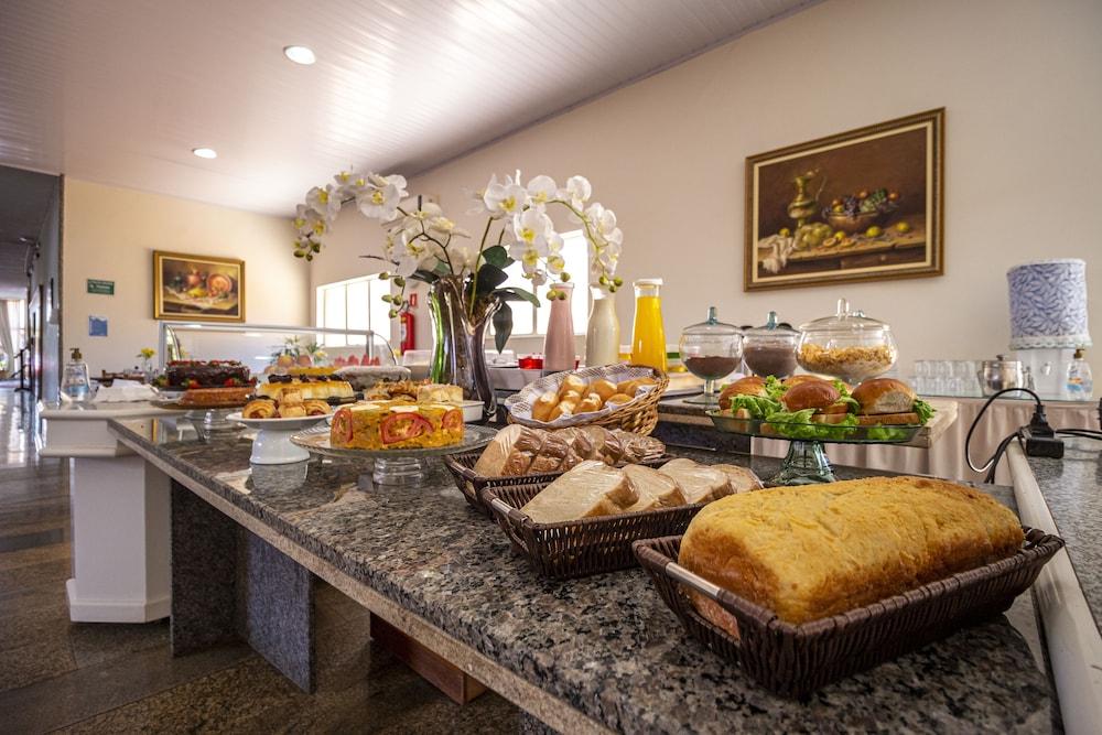Hotel Dan Inn Barretos By Nacional Inn Zewnętrze zdjęcie