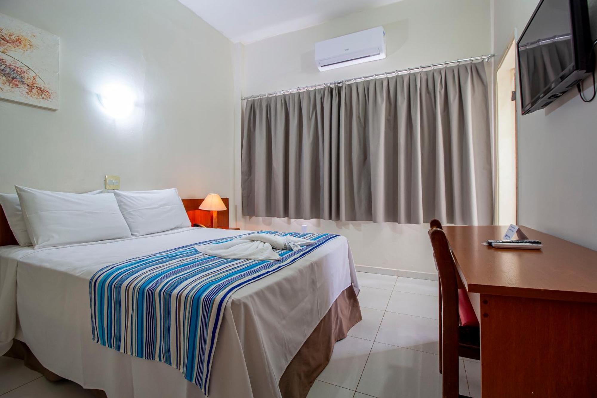 Hotel Dan Inn Barretos By Nacional Inn Zewnętrze zdjęcie