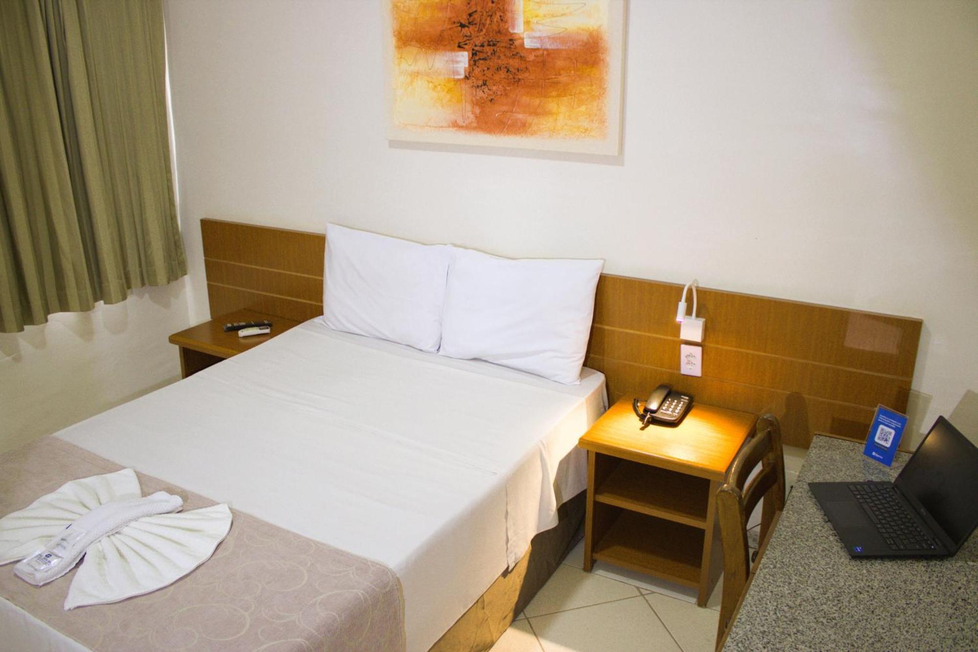 Hotel Dan Inn Barretos By Nacional Inn Zewnętrze zdjęcie