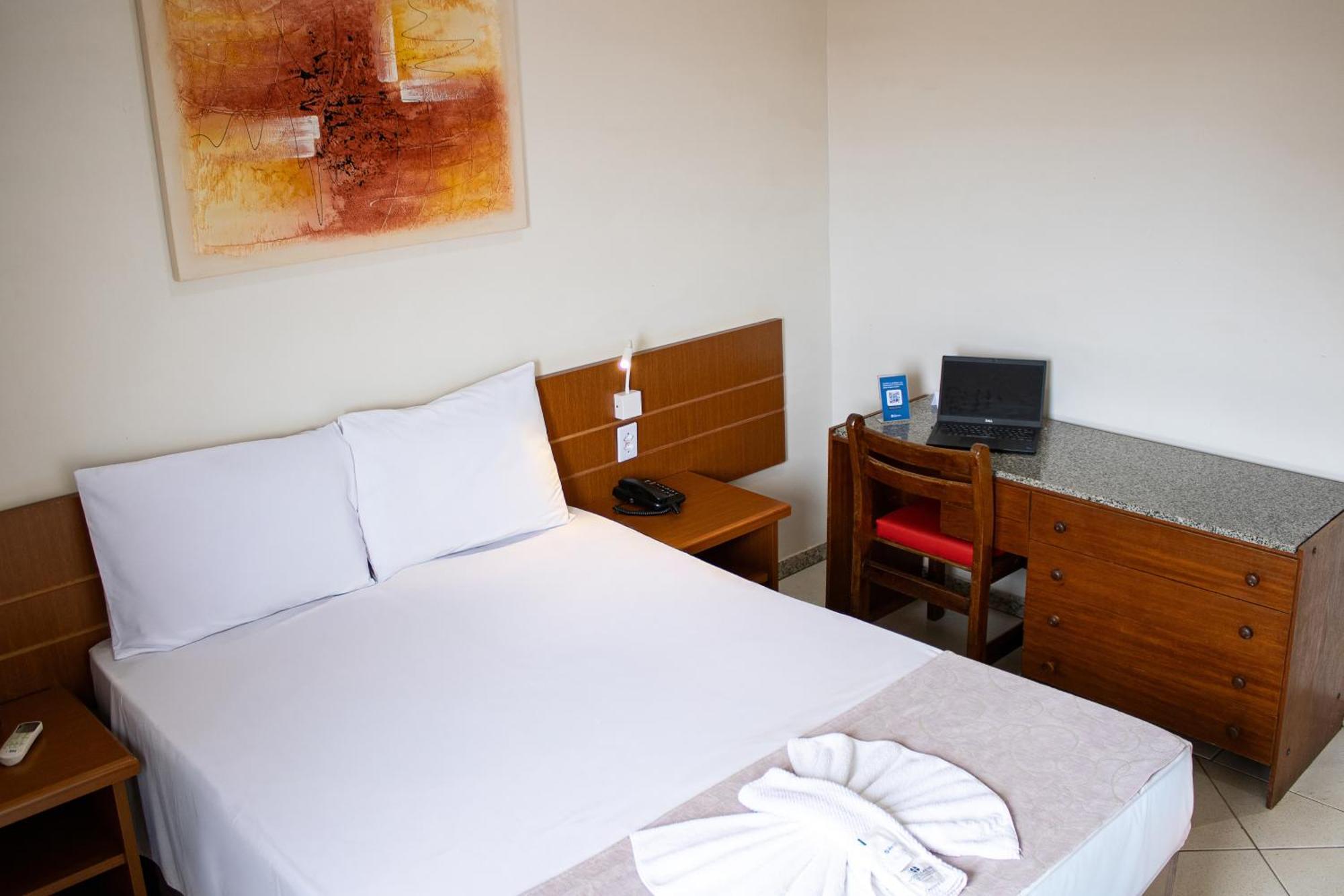 Hotel Dan Inn Barretos By Nacional Inn Zewnętrze zdjęcie