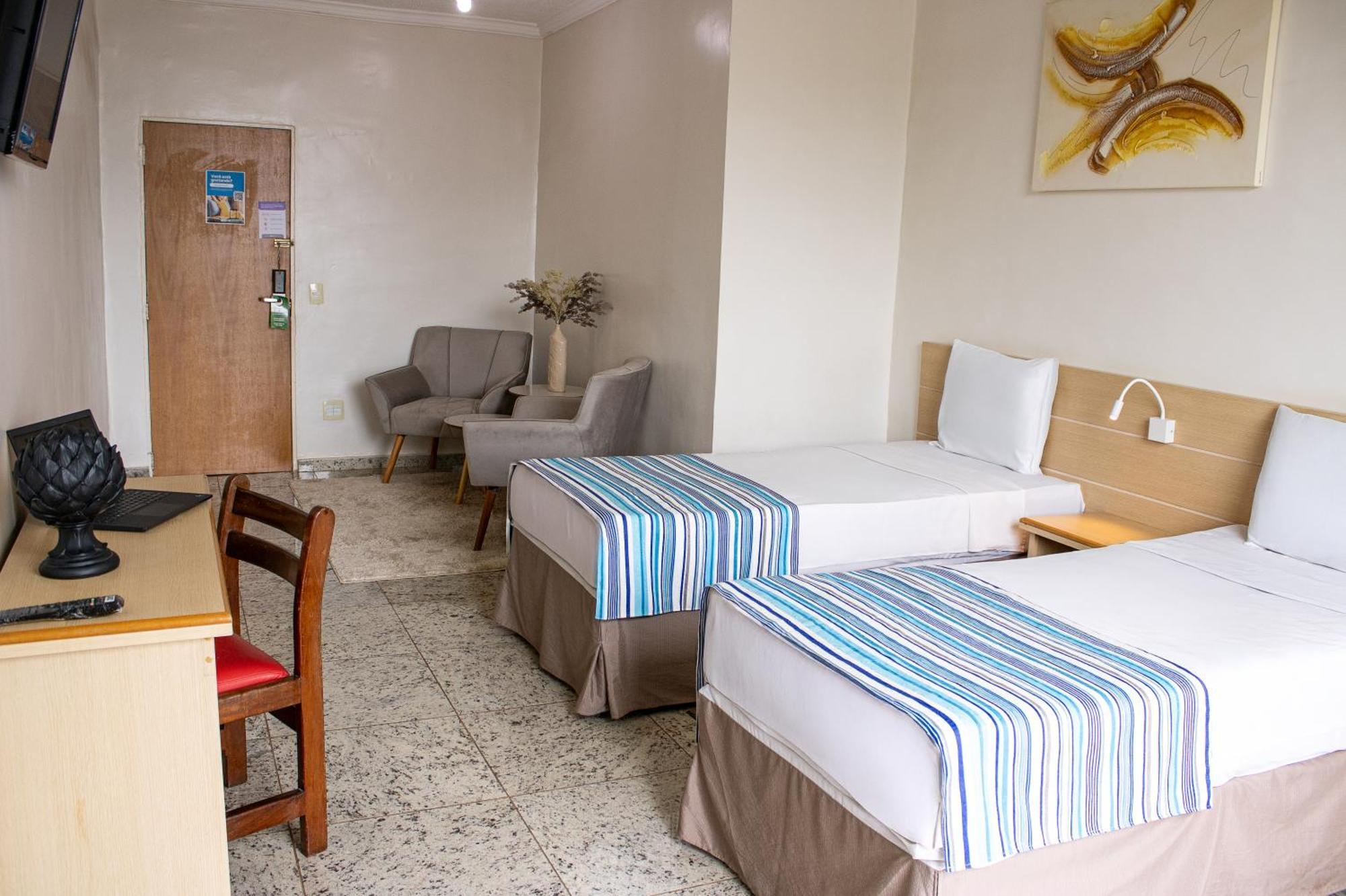 Hotel Dan Inn Barretos By Nacional Inn Zewnętrze zdjęcie
