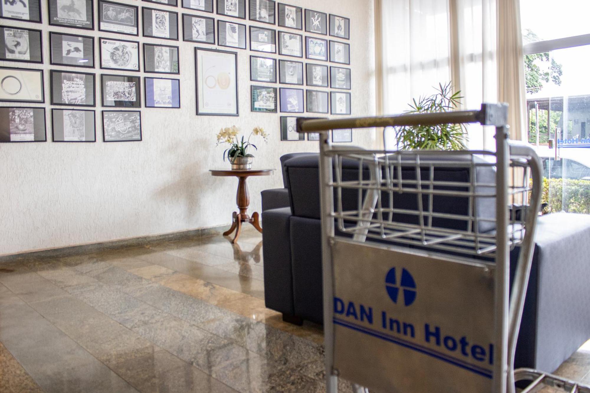 Hotel Dan Inn Barretos By Nacional Inn Zewnętrze zdjęcie